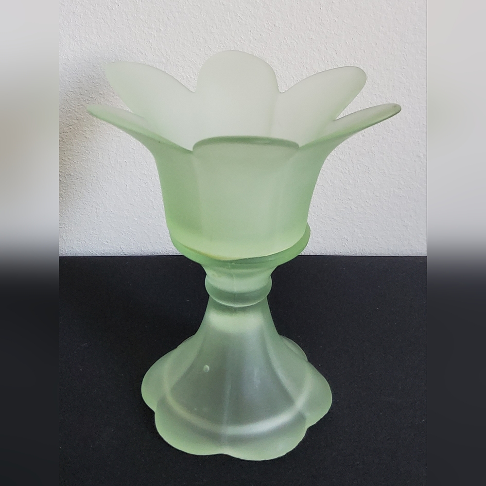 Vintage Partylite Green Frosted Tea Light Candle Holder